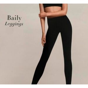 Wolford Women's Baily Leggings Midnight XS NWT 304